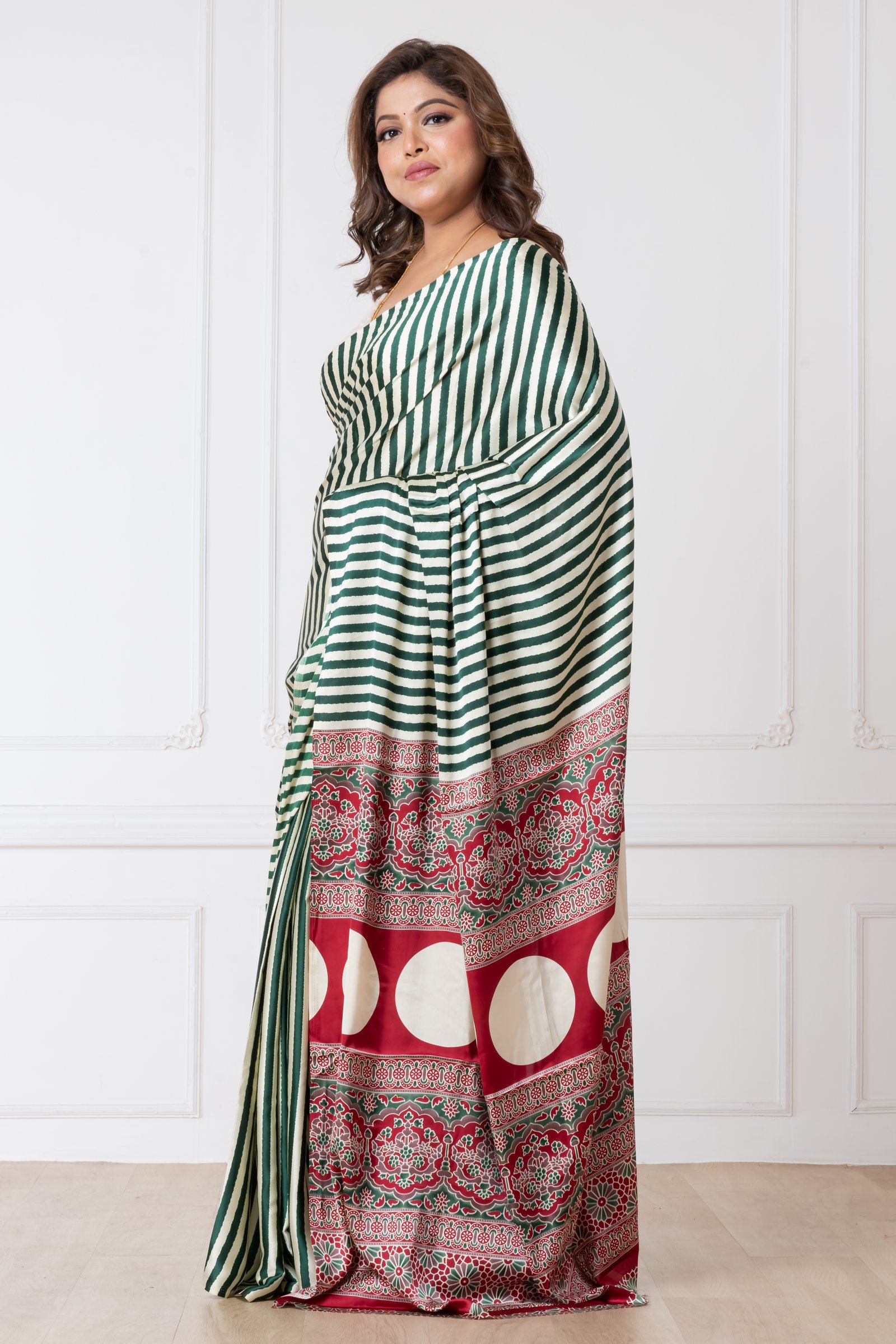 CRAPE MODEL SILK BOTTOL GREEN