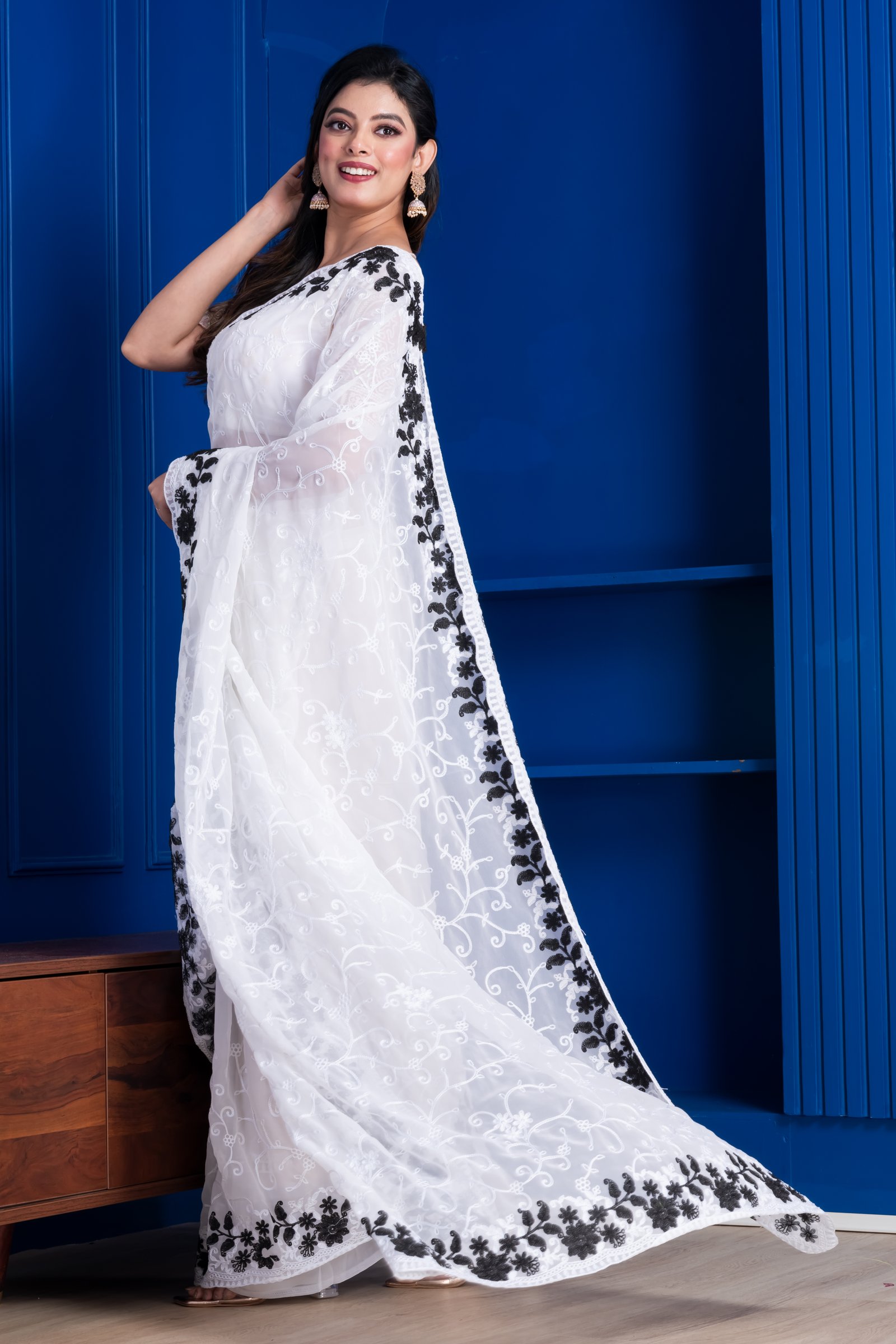 DESIGNER SAREE CHIKAN KARI WHITE /BLACK